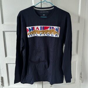 Tommy Hilfiger Navy size Medium long sleeve shirt